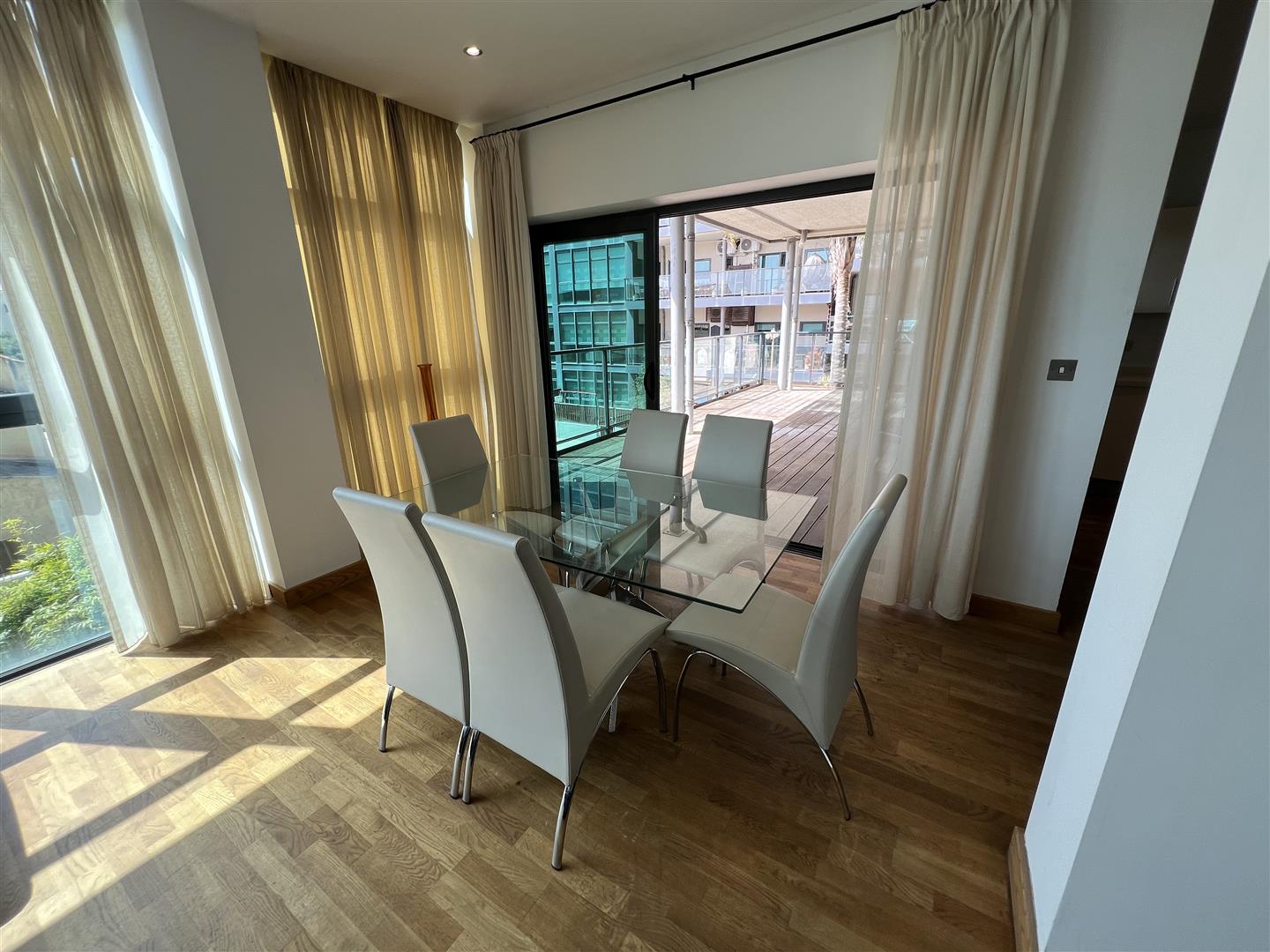 Image of Apartment - 4 Bedrooms - 2 Bathrooms for Sale in The Anchorage-Gibraltar, Image 6